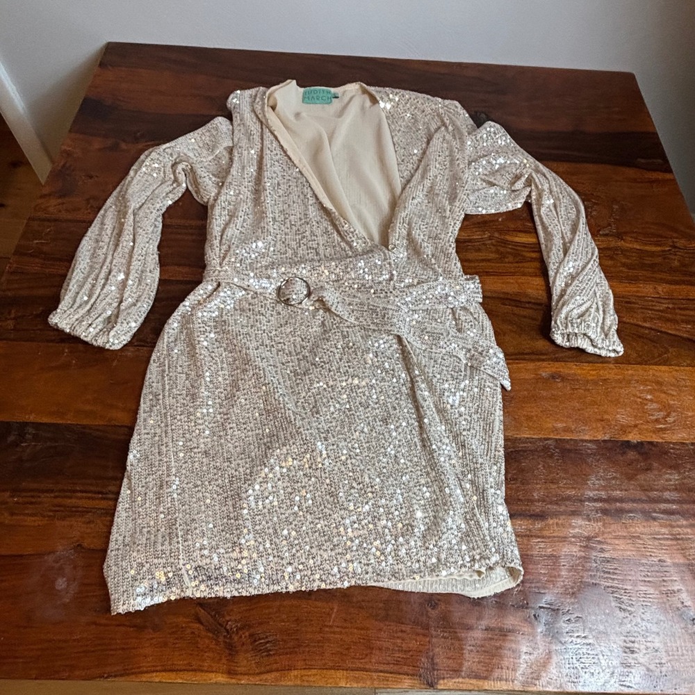 Judith March Sequin Mini Dress in Champagne